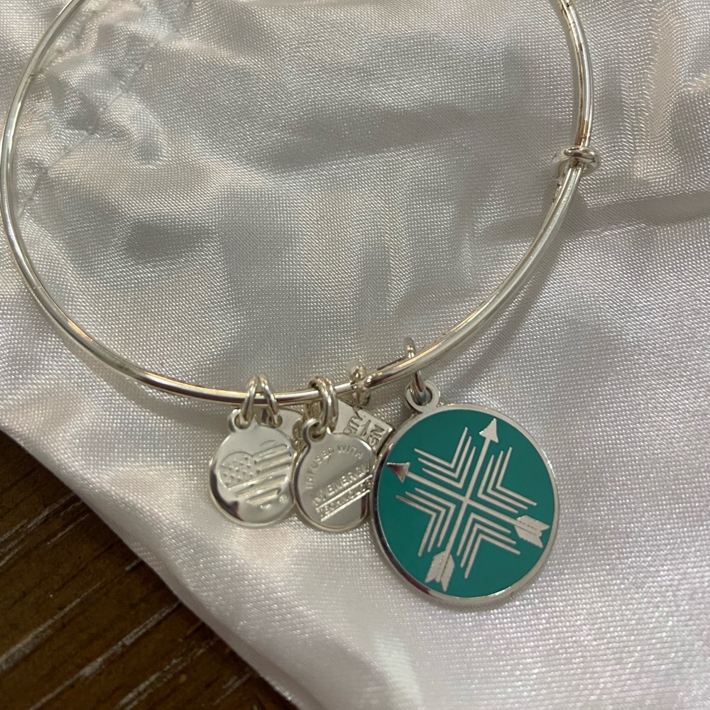 Alex & Ani Union Bond Direction Arrow Charm Bracelet Silver Stackable